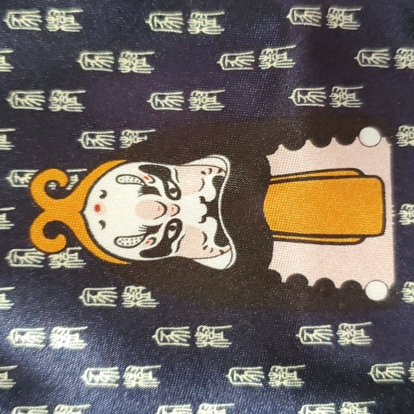 Chinese Opera Masks necktie - Picture 4 of 8